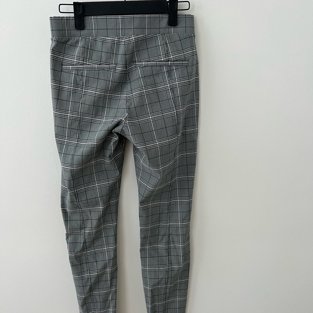 Vera Wang Plaid work slacks